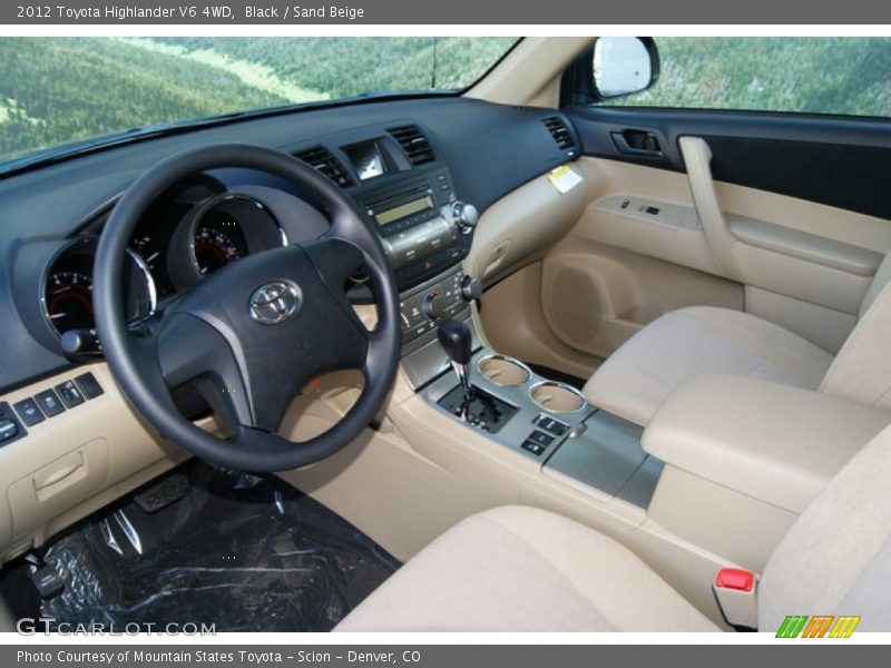 Black / Sand Beige 2012 Toyota Highlander V6 4WD