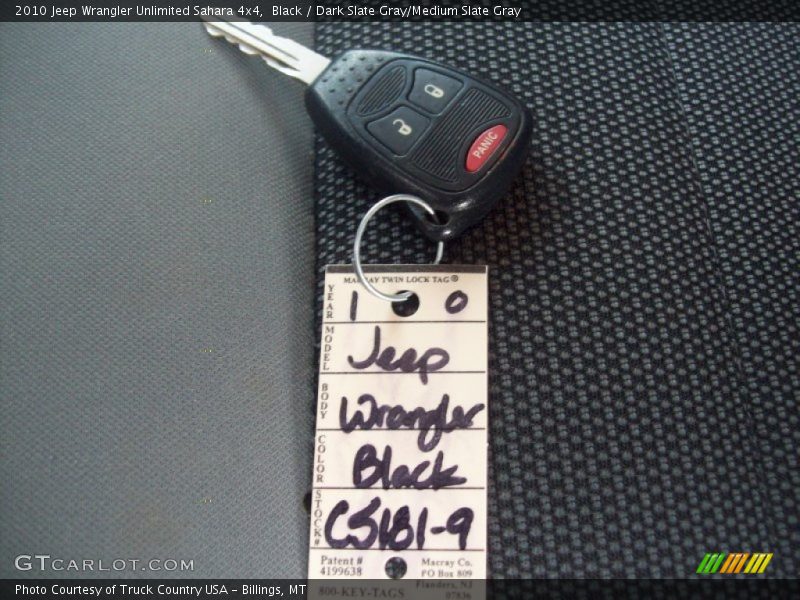 Keys of 2010 Wrangler Unlimited Sahara 4x4