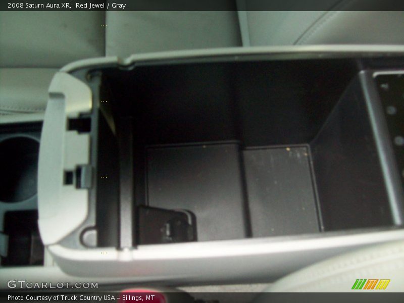 Red Jewel / Gray 2008 Saturn Aura XR