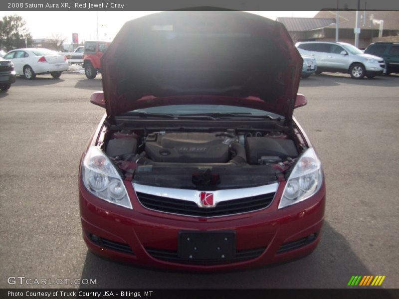 Red Jewel / Gray 2008 Saturn Aura XR