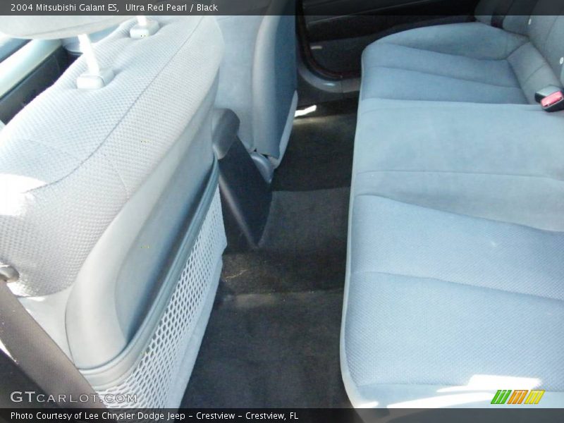 Ultra Red Pearl / Black 2004 Mitsubishi Galant ES