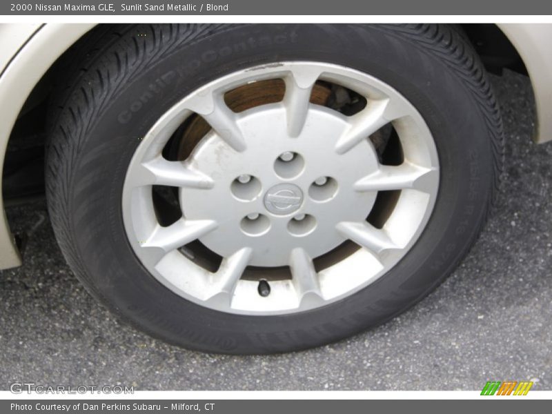 Sunlit Sand Metallic / Blond 2000 Nissan Maxima GLE