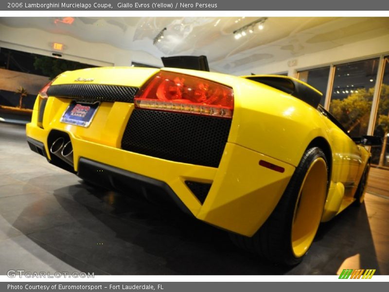 Giallo Evros (Yellow) / Nero Perseus 2006 Lamborghini Murcielago Coupe