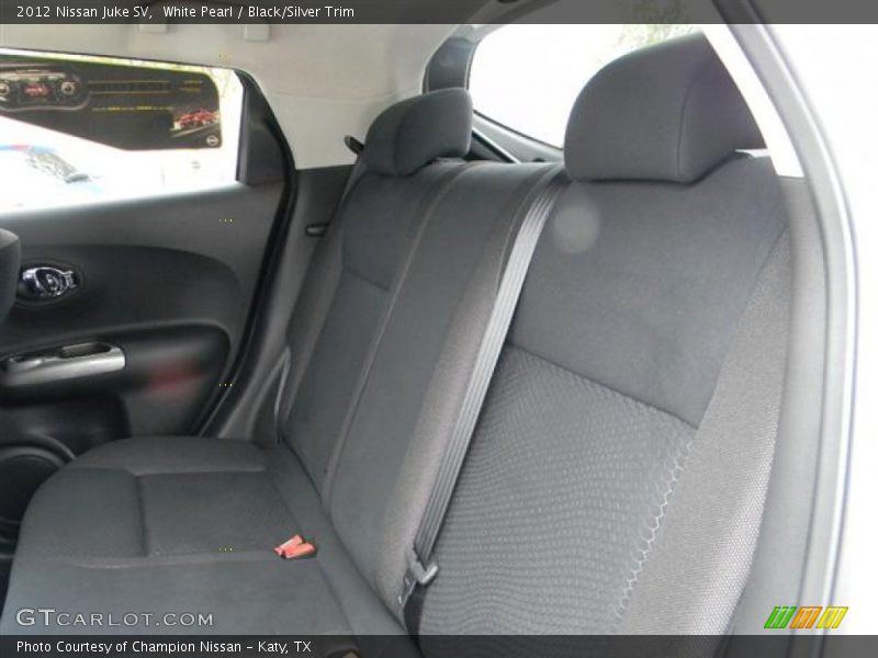 White Pearl / Black/Silver Trim 2012 Nissan Juke SV