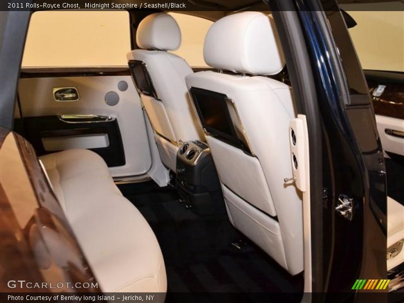 Midnight Sapphire / Seashell/Black 2011 Rolls-Royce Ghost