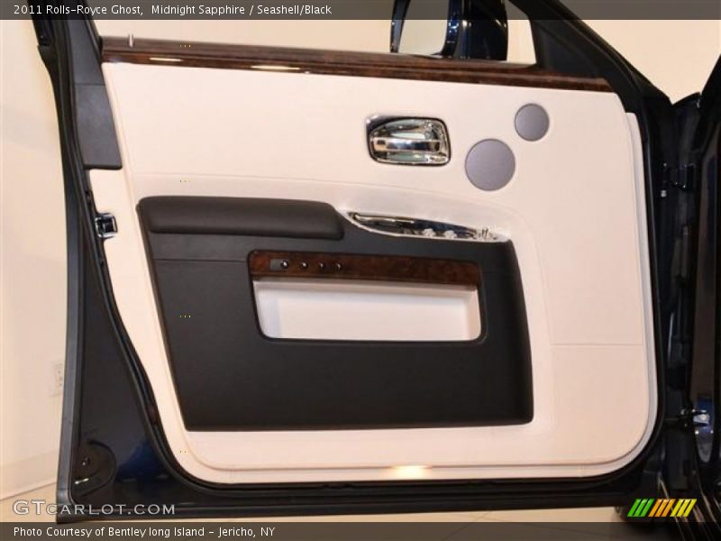 Midnight Sapphire / Seashell/Black 2011 Rolls-Royce Ghost