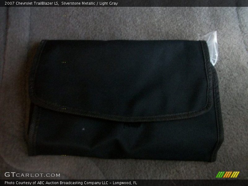 Silverstone Metallic / Light Gray 2007 Chevrolet TrailBlazer LS