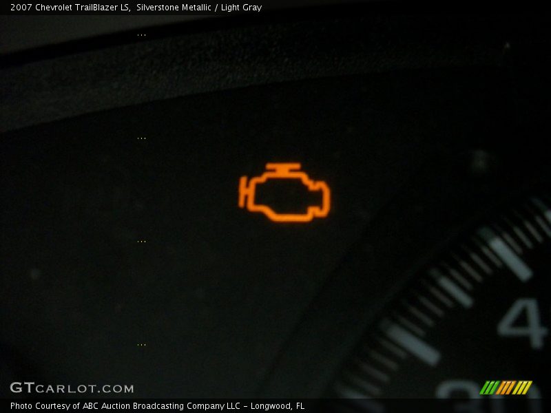 Silverstone Metallic / Light Gray 2007 Chevrolet TrailBlazer LS