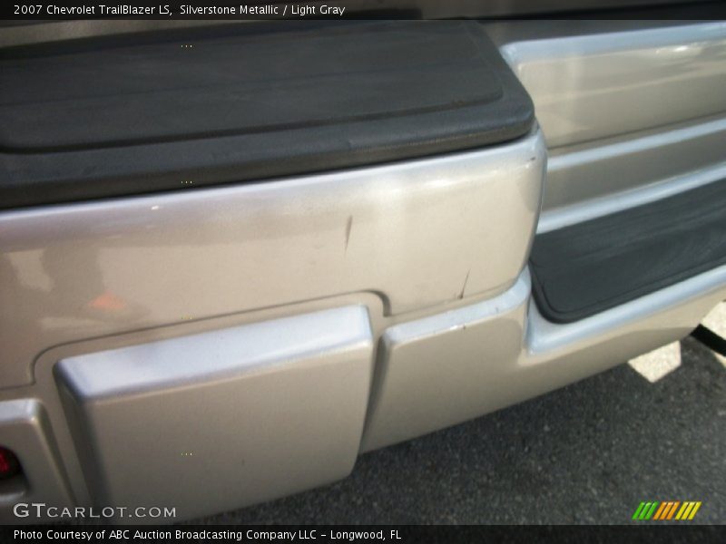 Silverstone Metallic / Light Gray 2007 Chevrolet TrailBlazer LS