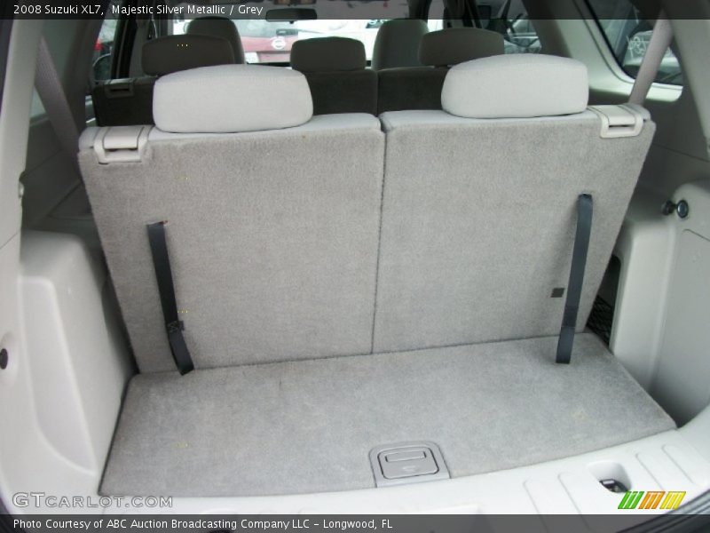 Majestic Silver Metallic / Grey 2008 Suzuki XL7