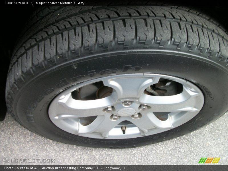 Majestic Silver Metallic / Grey 2008 Suzuki XL7