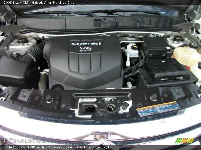 Majestic Silver Metallic / Grey 2008 Suzuki XL7