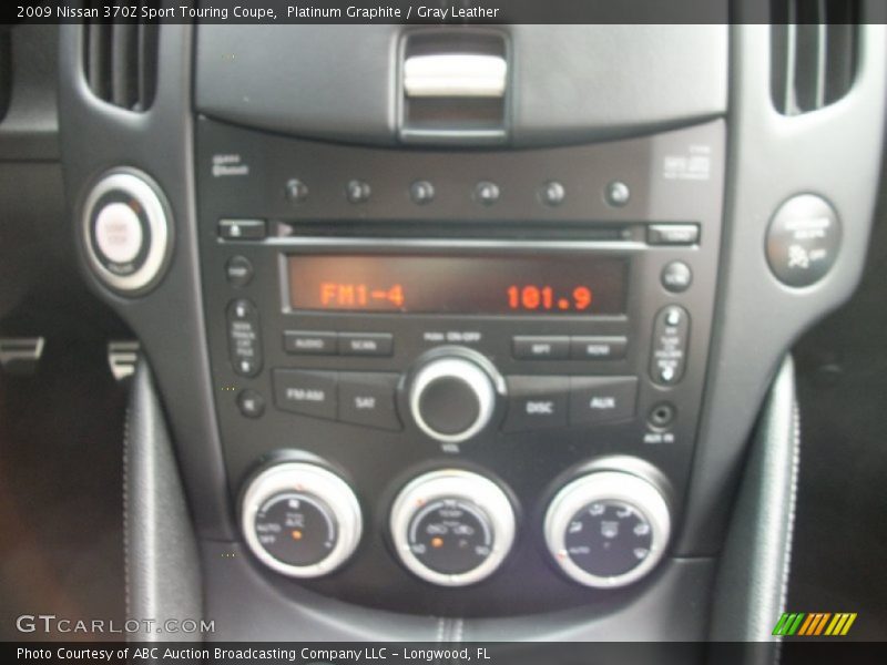Platinum Graphite / Gray Leather 2009 Nissan 370Z Sport Touring Coupe