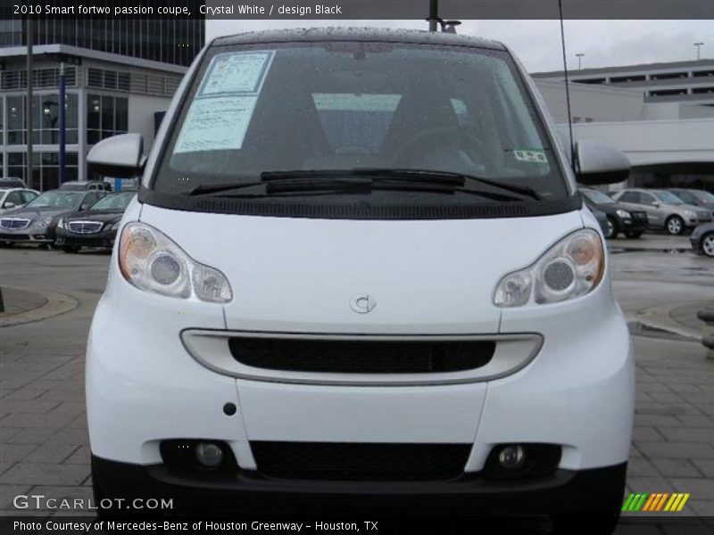 Crystal White / design Black 2010 Smart fortwo passion coupe