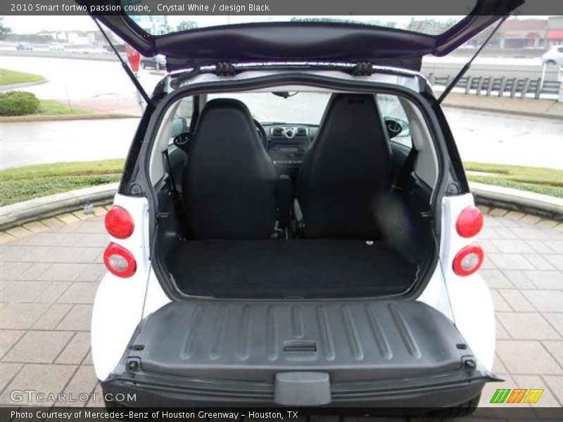 Crystal White / design Black 2010 Smart fortwo passion coupe