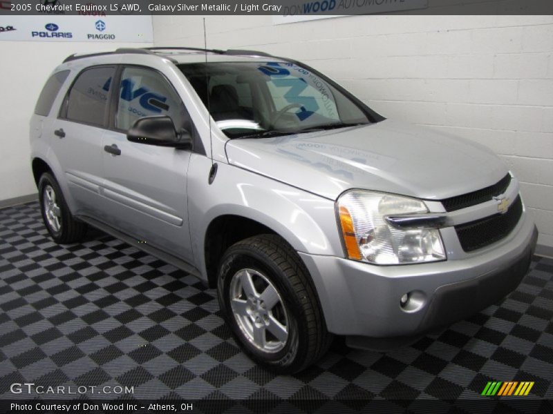 Galaxy Silver Metallic / Light Gray 2005 Chevrolet Equinox LS AWD