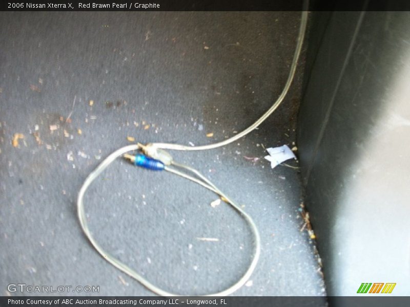 Red Brawn Pearl / Graphite 2006 Nissan Xterra X