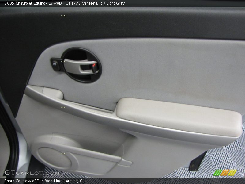Galaxy Silver Metallic / Light Gray 2005 Chevrolet Equinox LS AWD