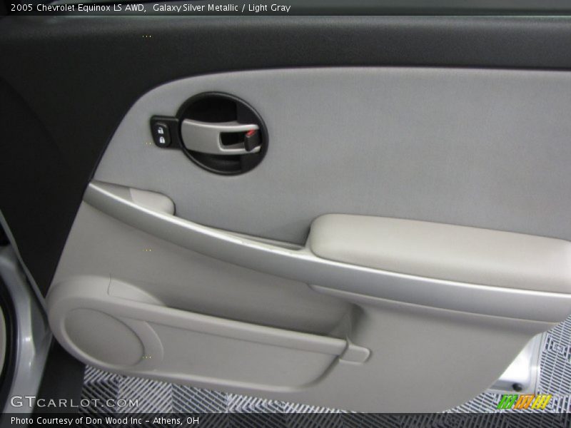 Galaxy Silver Metallic / Light Gray 2005 Chevrolet Equinox LS AWD