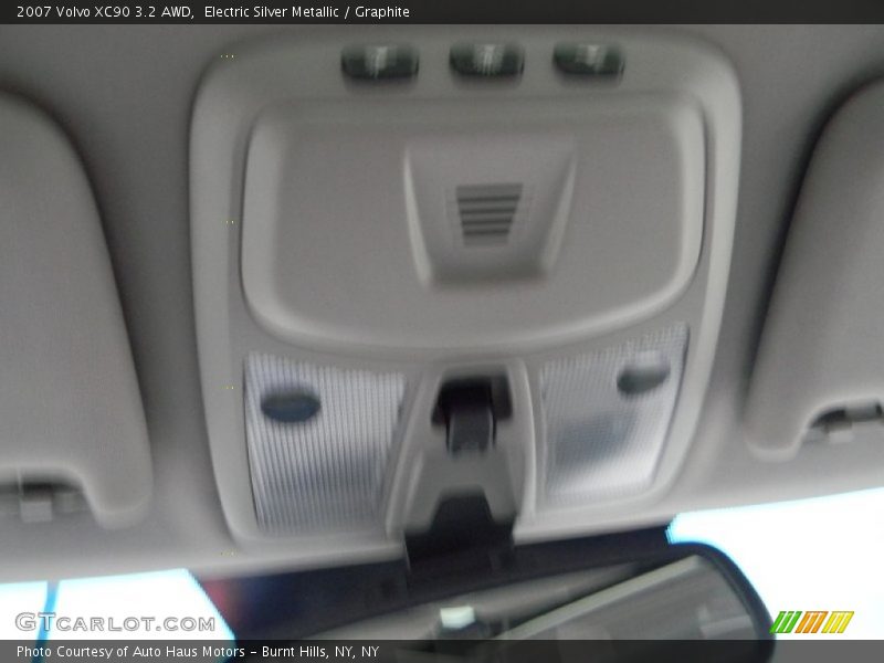 Electric Silver Metallic / Graphite 2007 Volvo XC90 3.2 AWD