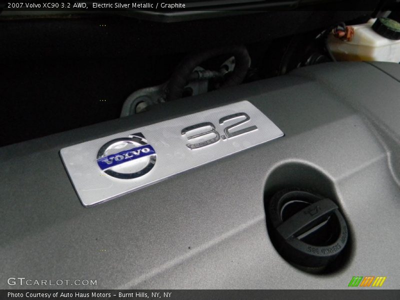 Electric Silver Metallic / Graphite 2007 Volvo XC90 3.2 AWD