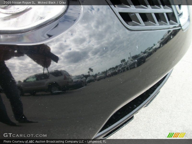 Wicked Black / Gray 2009 Nissan Rogue SL