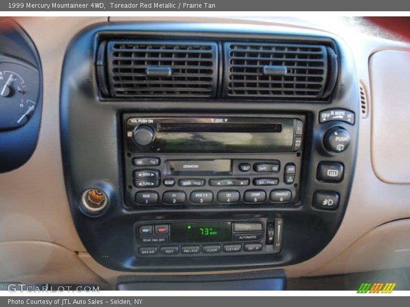 Toreador Red Metallic / Prairie Tan 1999 Mercury Mountaineer 4WD