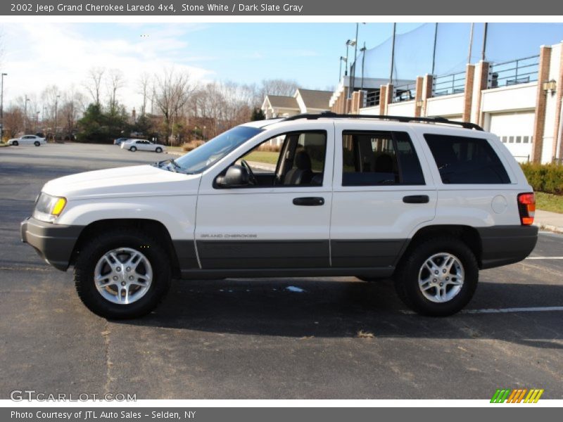 Stone White / Dark Slate Gray 2002 Jeep Grand Cherokee Laredo 4x4