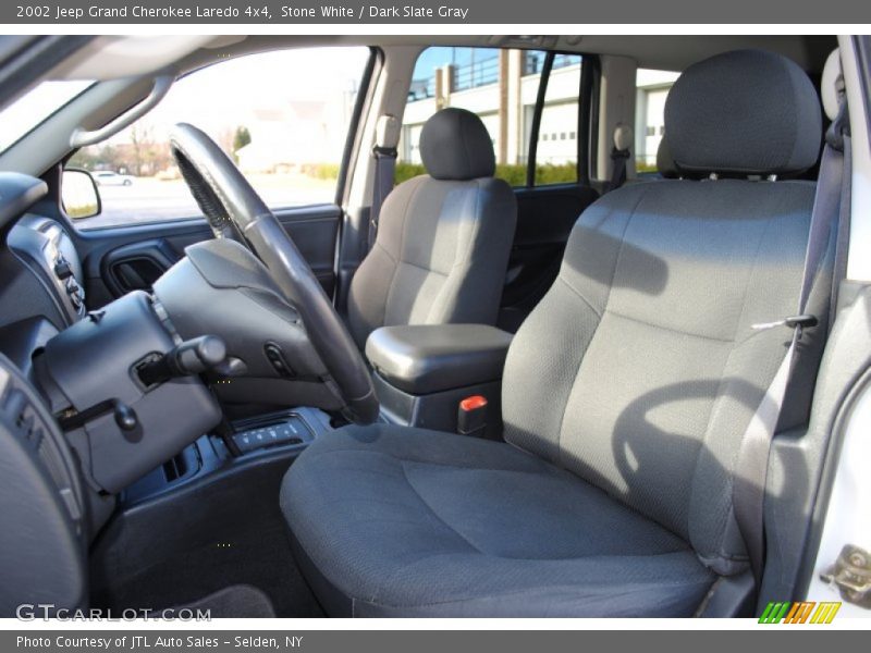 Stone White / Dark Slate Gray 2002 Jeep Grand Cherokee Laredo 4x4