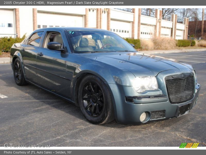 Magnesium Pearl / Dark Slate Gray/Light Graystone 2005 Chrysler 300 C HEMI