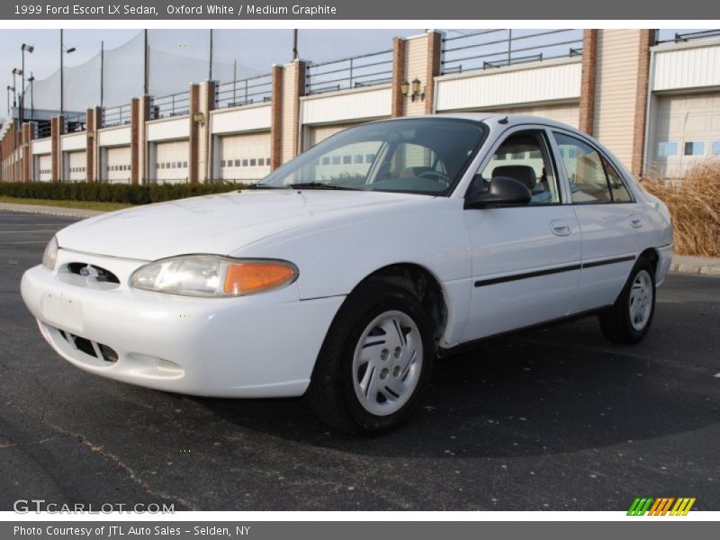 Oxford White / Medium Graphite 1999 Ford Escort LX Sedan