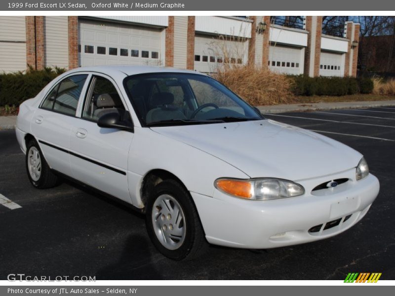 Oxford White / Medium Graphite 1999 Ford Escort LX Sedan