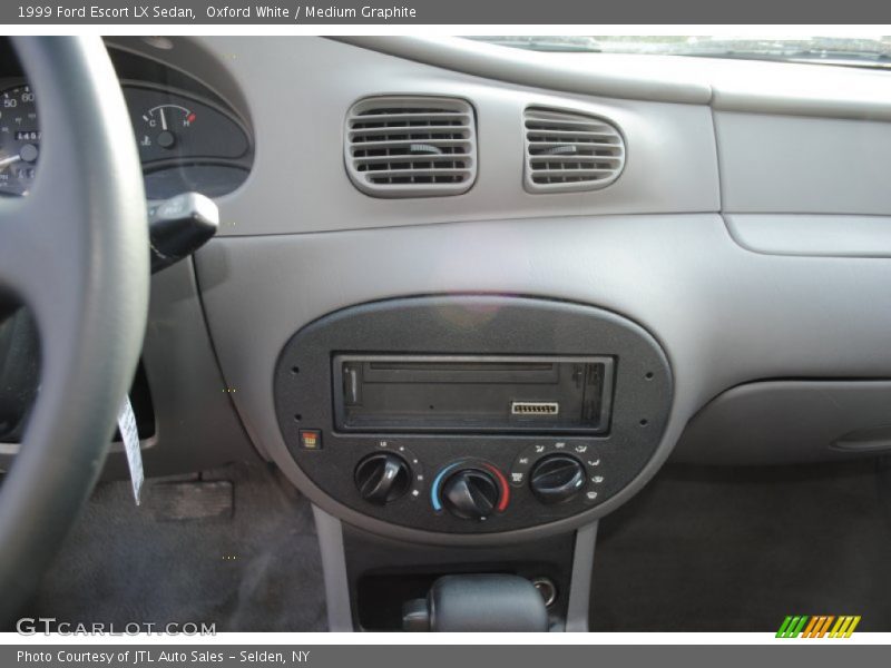 Oxford White / Medium Graphite 1999 Ford Escort LX Sedan