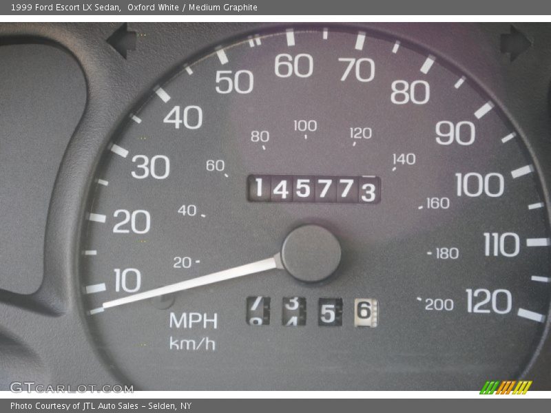 Oxford White / Medium Graphite 1999 Ford Escort LX Sedan