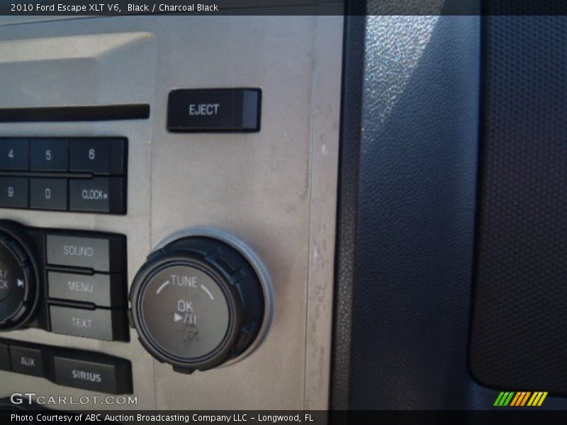 Black / Charcoal Black 2010 Ford Escape XLT V6