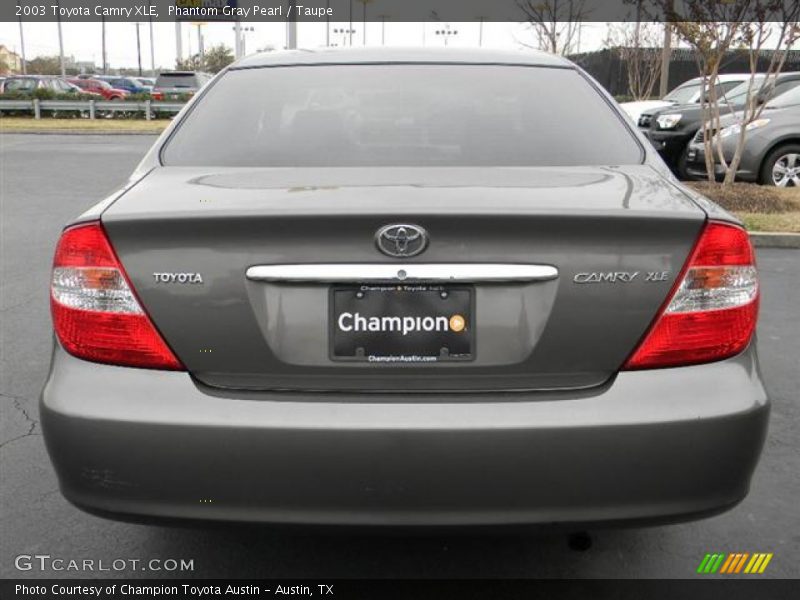 Phantom Gray Pearl / Taupe 2003 Toyota Camry XLE