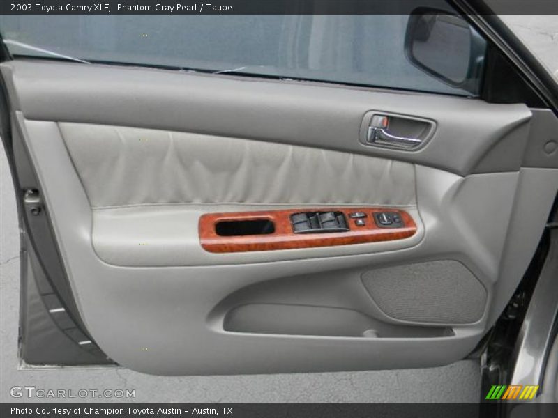 Phantom Gray Pearl / Taupe 2003 Toyota Camry XLE