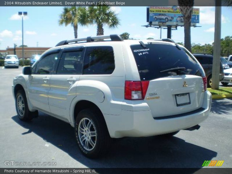 Dover White Pearl / Sandblast Beige 2004 Mitsubishi Endeavor Limited