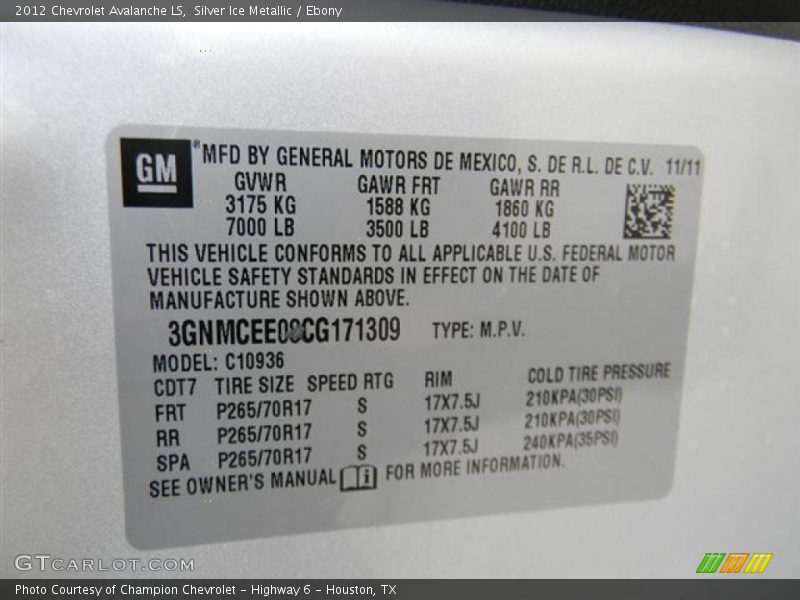 Silver Ice Metallic / Ebony 2012 Chevrolet Avalanche LS