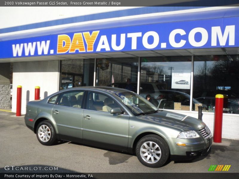 Fresco Green Metallic / Beige 2003 Volkswagen Passat GLS Sedan