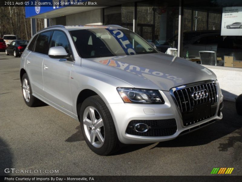Ice Silver Metallic / Black 2011 Audi Q5 3.2 quattro