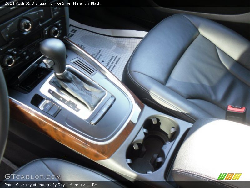 Ice Silver Metallic / Black 2011 Audi Q5 3.2 quattro