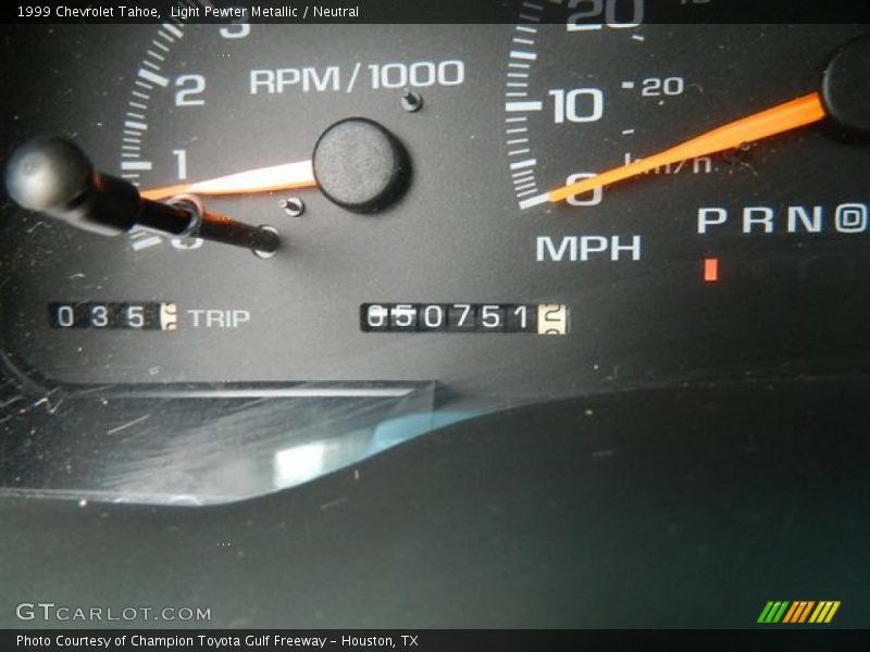 Light Pewter Metallic / Neutral 1999 Chevrolet Tahoe
