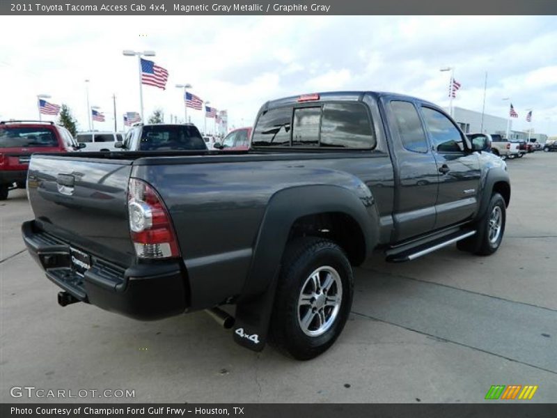 Magnetic Gray Metallic / Graphite Gray 2011 Toyota Tacoma Access Cab 4x4
