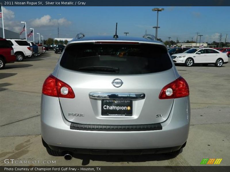 Silver Ice Metallic / Gray 2011 Nissan Rogue SV