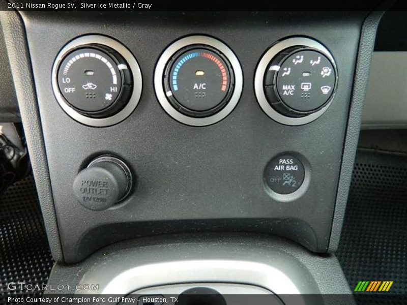 Silver Ice Metallic / Gray 2011 Nissan Rogue SV