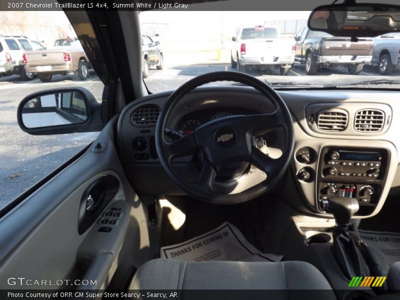 Summit White / Light Gray 2007 Chevrolet TrailBlazer LS 4x4