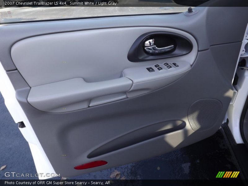 Summit White / Light Gray 2007 Chevrolet TrailBlazer LS 4x4