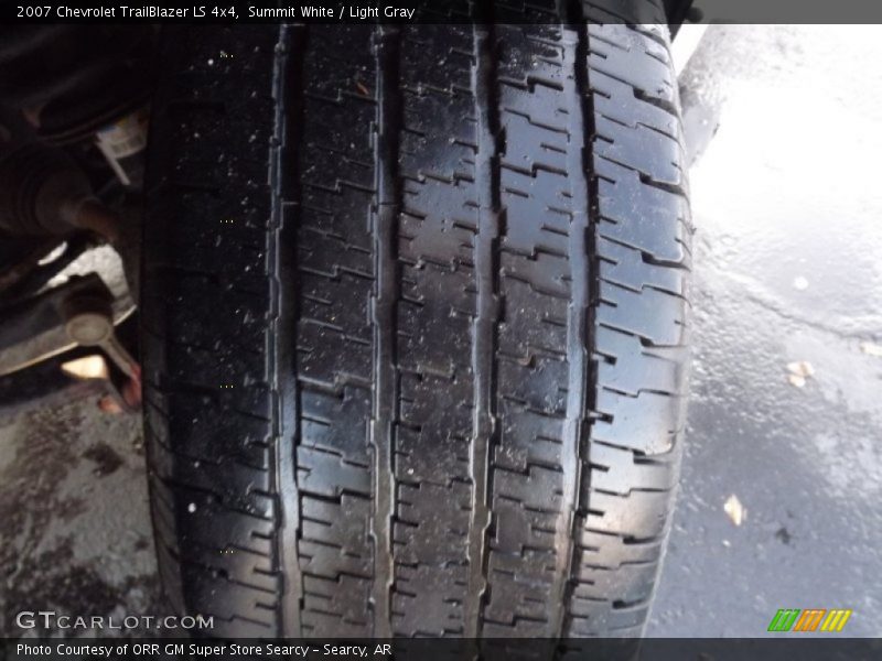 Summit White / Light Gray 2007 Chevrolet TrailBlazer LS 4x4