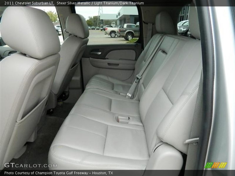 Sheer Silver Metallic / Light Titanium/Dark Titanium 2011 Chevrolet Suburban LT